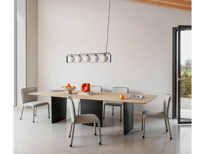 Tavolo in vetro sagomato Foil Midj in offerta outlet
