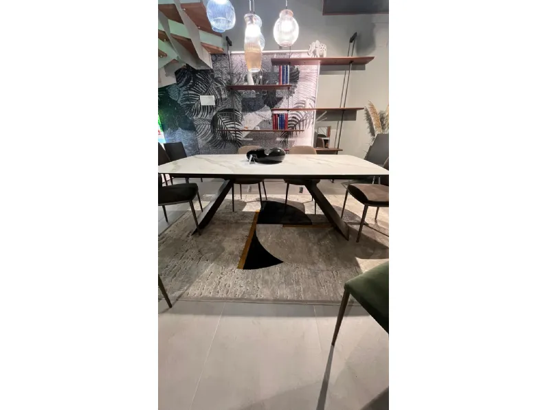 Tavolo sagomato in ceramica Tavolo allungabile zamagna di Zamagna in Offerta Outlet