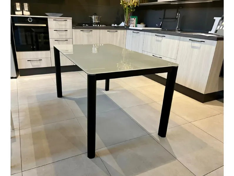 Tavolo Scarabeo Scavolini in OFFERTA OUTLET -50%