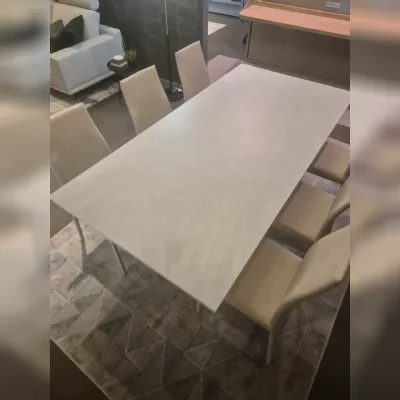 Tavolo Sintesi di Altacom scontato del 30%