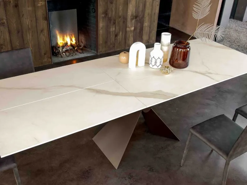Tavolo Sintesi Altacom in ceramica Rettangolare allungabile scontato 30%