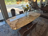 Tavolo Skorpio di Cattelan italia scontato del 10%