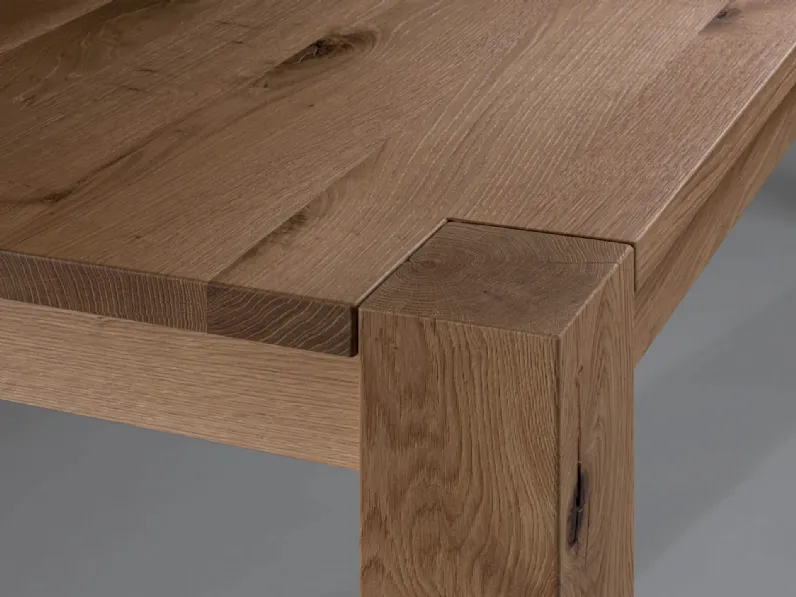 Tavolo in legno rettangolare Solid Pizzolato in offerta outlet