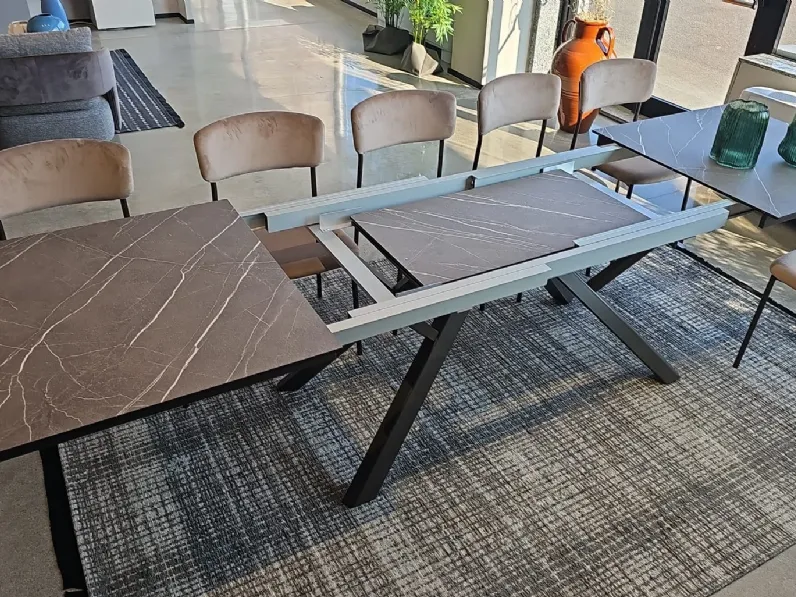 Tavolo allungabile diadema hpl di Easyline scontato del 26%