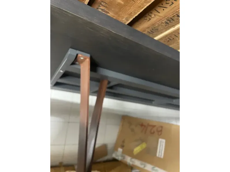 Tavolo in legno rovere grigio cap 300 Bonaldo in legno Fisso scontato 70%