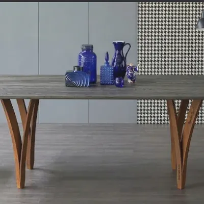 Tavolo in legno rovere grigio cap 300 Bonaldo in legno Fisso scontato 70%