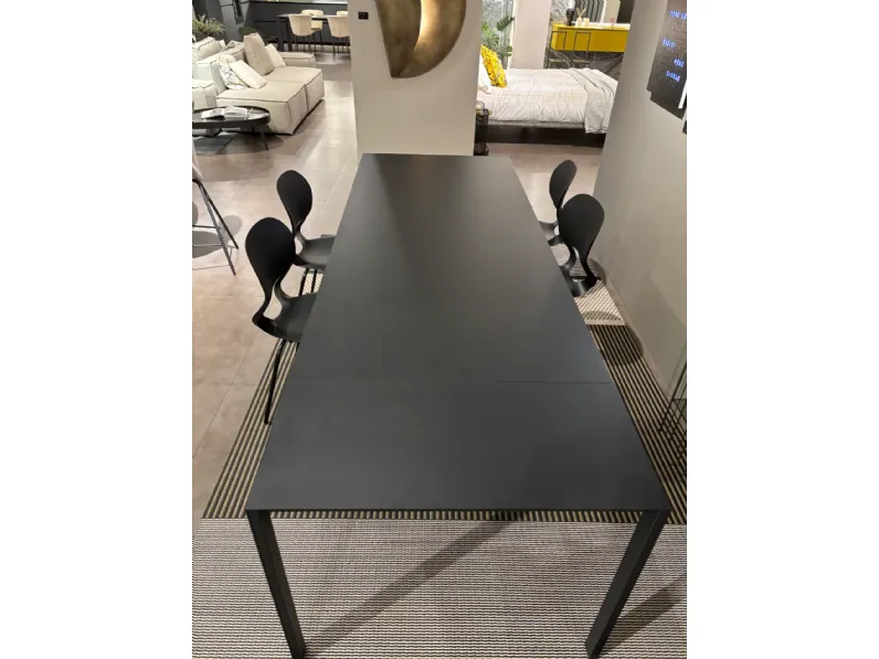 Tavolo rettangolare in metallo Tavolo kristalia  di Kristalia in Offerta Outlet