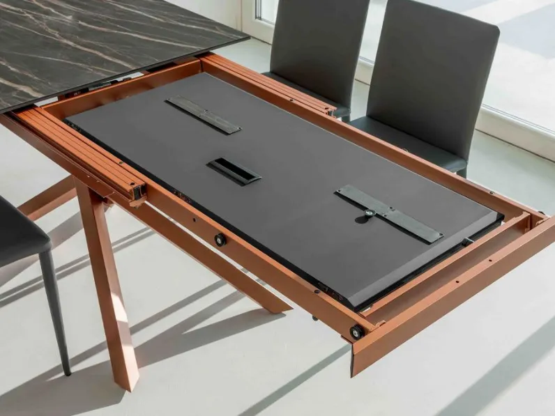 Tavolo rettangolare in ceramica Tokyo di Altacom in Offerta Outlet