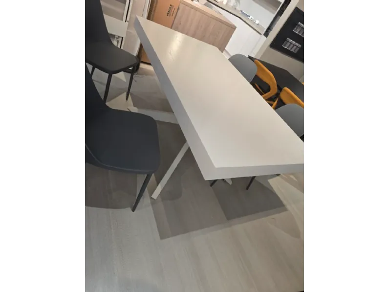 Tavolo Vermont Cribel in OFFERTA OUTLET -59%