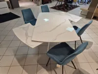 Tavolo in offerta outlet modello Vortice di Target point  approfittane ora!