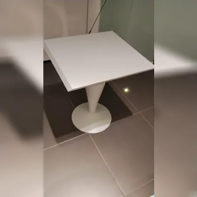 Tavolino design Tavolino mod. balu’ di Kartell a prezzo ribassato