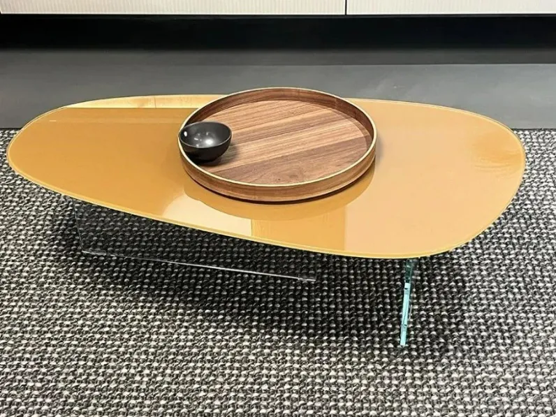 Tavolino modello Tavolino ovale lago pleasure di Lago a prezzo scontato