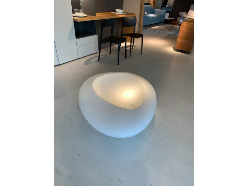 Tavolino sasso della firma Tonin casa con forte sconto - 50%