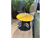 Prezzi ribassati per il tavolino design Flowers di Lema