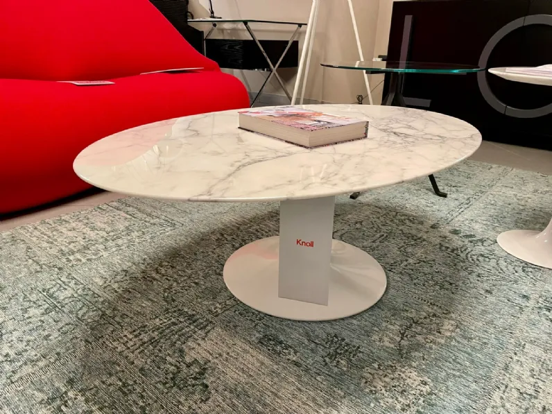 Tavolino Saarinen tavolino ovale della marca Knoll con forte sconto - 27%