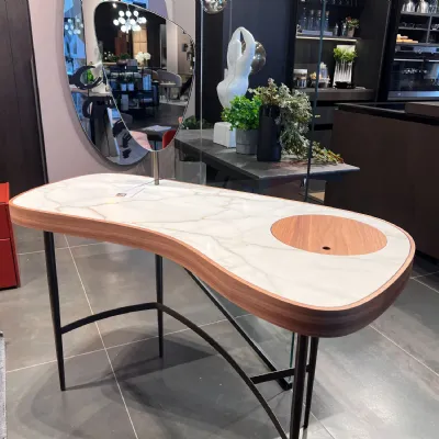 Tavolino design Venus di Bonaldo a prezzo ribassato