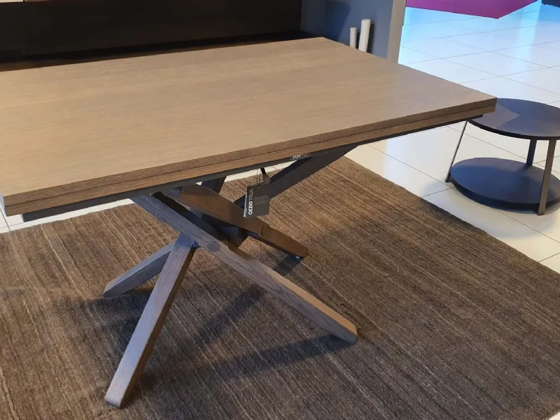 Tavolino in stile design modello Su e giu di Ozzio con sconti imperdibili