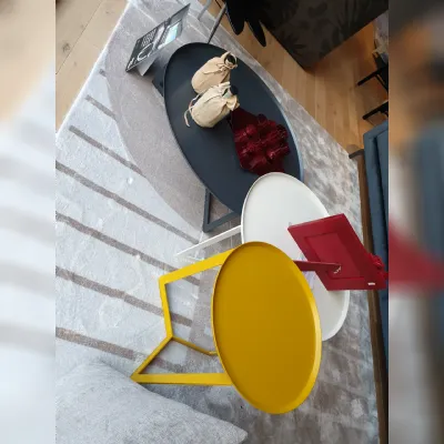 Prezzi ribassati per il tavolino design Tavolino round  meme di Memedesign