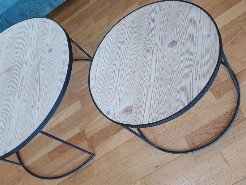Prezzi ribassati per il tavolino moderno Tondy di La seggiola