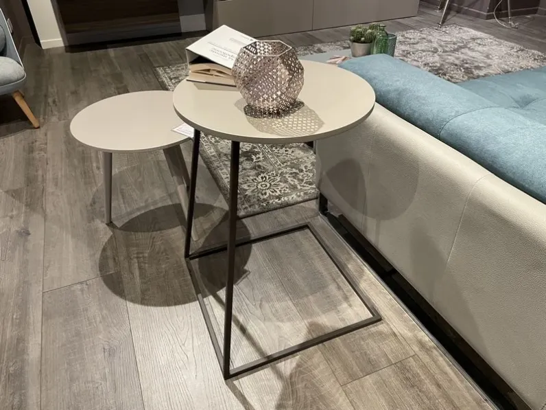 Tavolino moderno Cv 108 loo di Prezioso a prezzo ribassato
