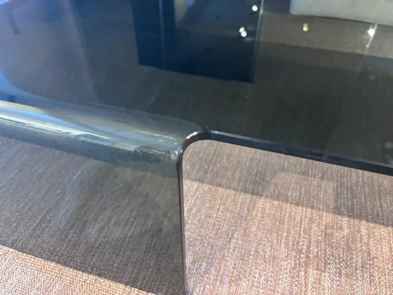 Prezzi ribassati per il tavolino moderno Spider di Sovet 