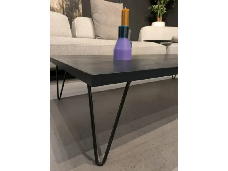 Tavolino moderno Overdyed di Moroso a prezzo ribassato