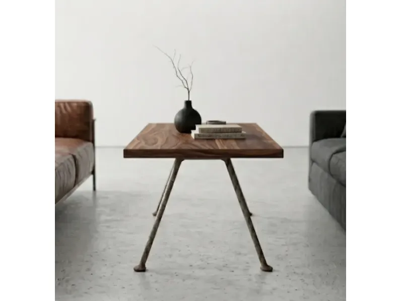 Prezzi ribassati per il tavolino design Tavolino officina 120x45 h 40 noce magis di Magis