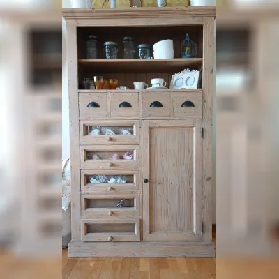 Vetrinetta Lovely Artigianale in stile classica con forte sconto