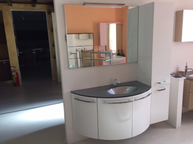 Mobili Bagno Laccati Moderni.Kios Fresia Moderno Laccato Lucido Sospeso