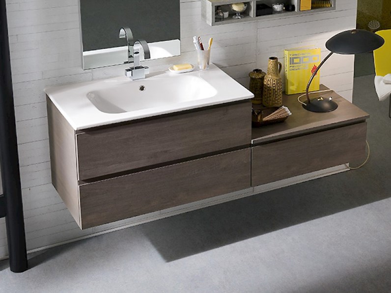 Bagno sospeso moderno Compab