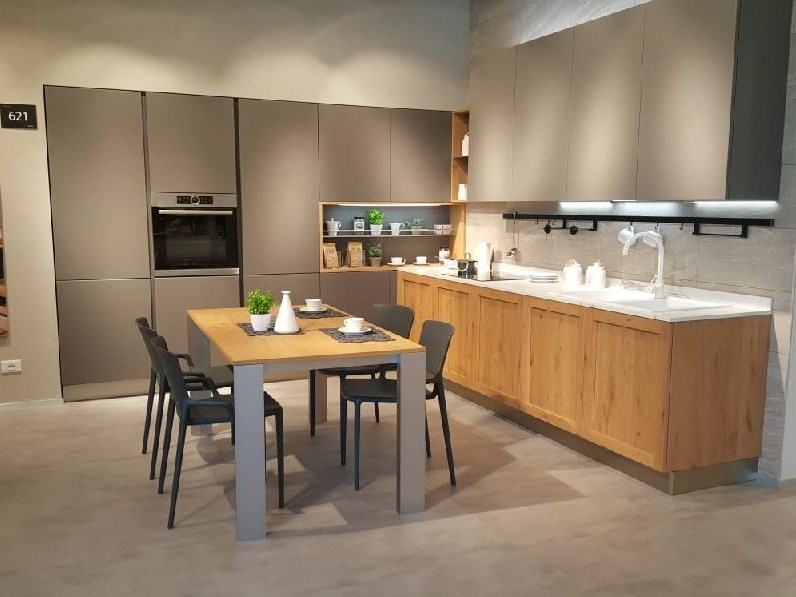 Cucina Rovere Moro Moderna Ad Angolo Cv 621 Milano Prezioso In Offerta Outlet